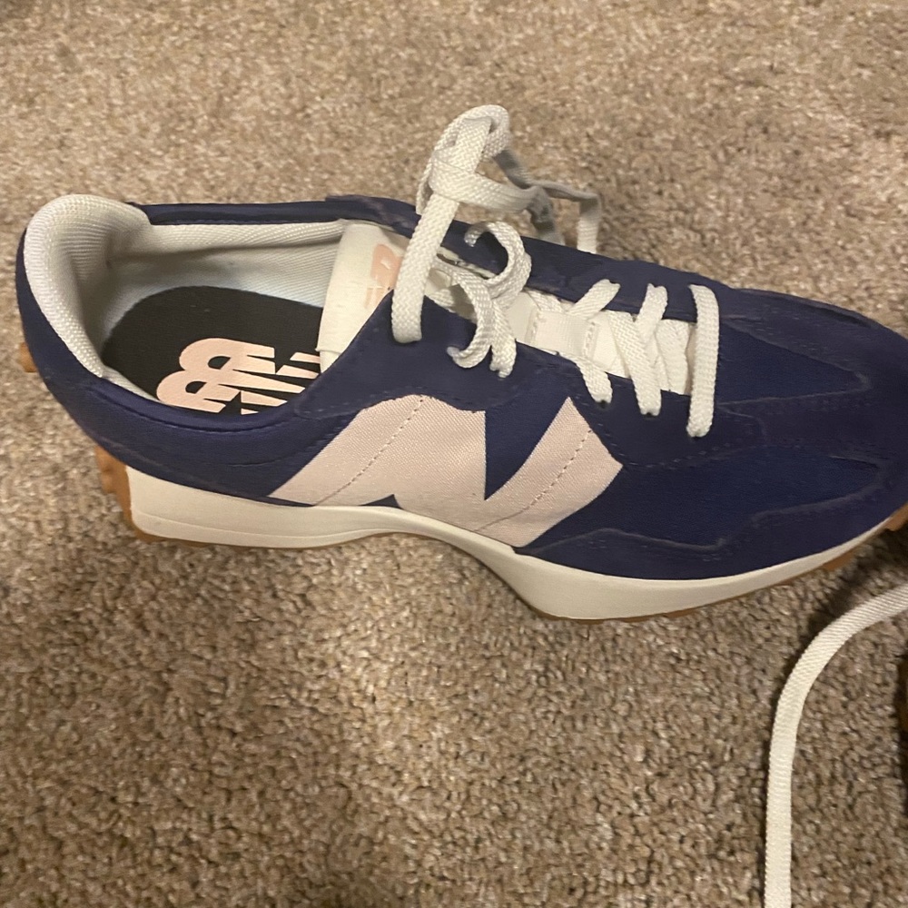 New balance shoes
